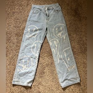 smiley face print jeans wide leg!